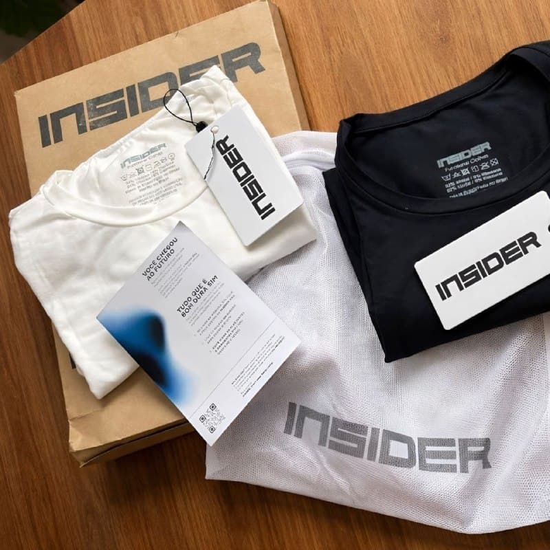 Camiseta Básica Tech Daily Insider